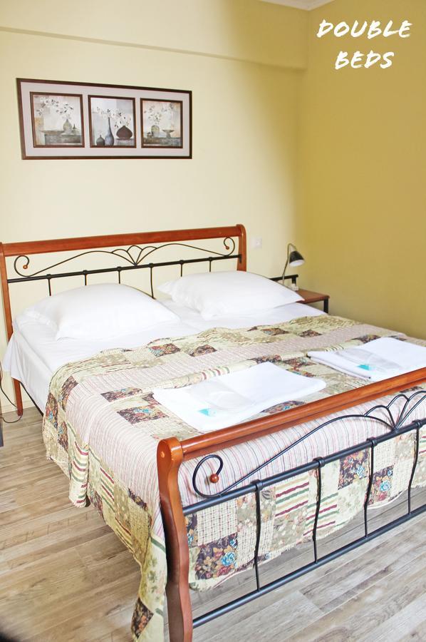 Red Fox Guesthouse Tbilisi Bagian luar foto